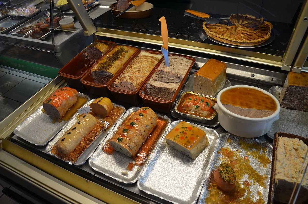 Display of various deli food